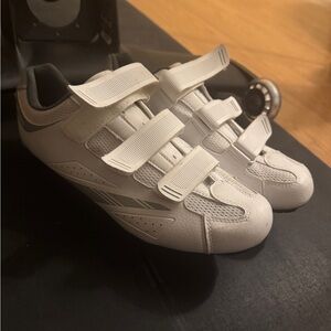 Tommaso Cycling Shoes